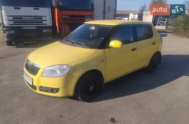 Хэтчбек Skoda Fabia 2007 в Красилове