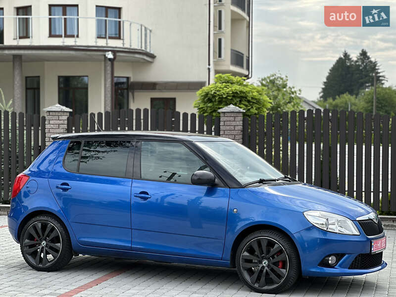 Хетчбек Skoda Fabia 2011 в Хмельницькому