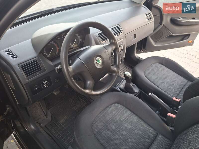 Универсал Skoda Fabia 2005 в Львове