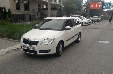 Универсал Skoda Fabia 2008 в Львове