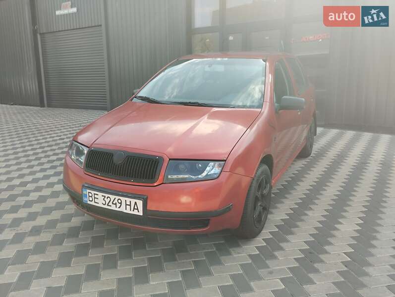 Хэтчбек Skoda Fabia 2001 в 
