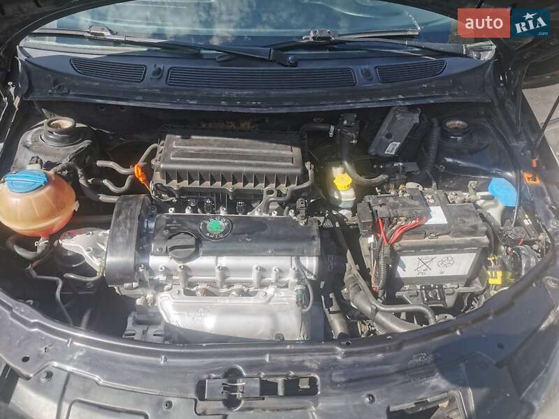 Хэтчбек Skoda Fabia 2009 в Любомле