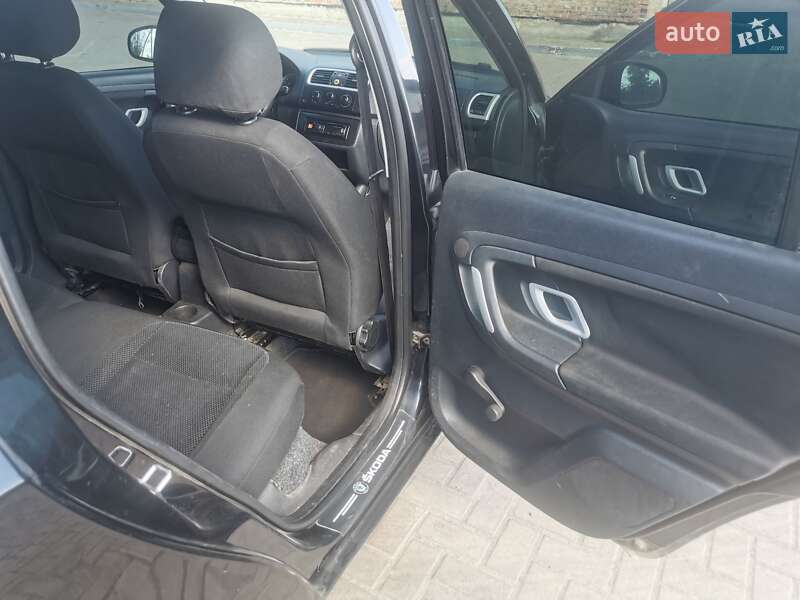 Хэтчбек Skoda Fabia 2009 в Любомле