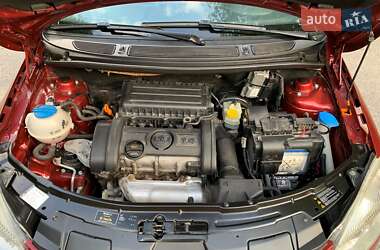 Хэтчбек Skoda Fabia 2007 в 