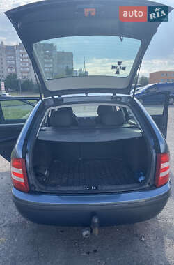 Универсал Skoda Fabia 2006 в 