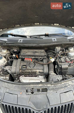 Хэтчбек Skoda Fabia 2008 в 