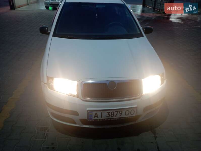Хетчбек Skoda Fabia 2006 в Києві