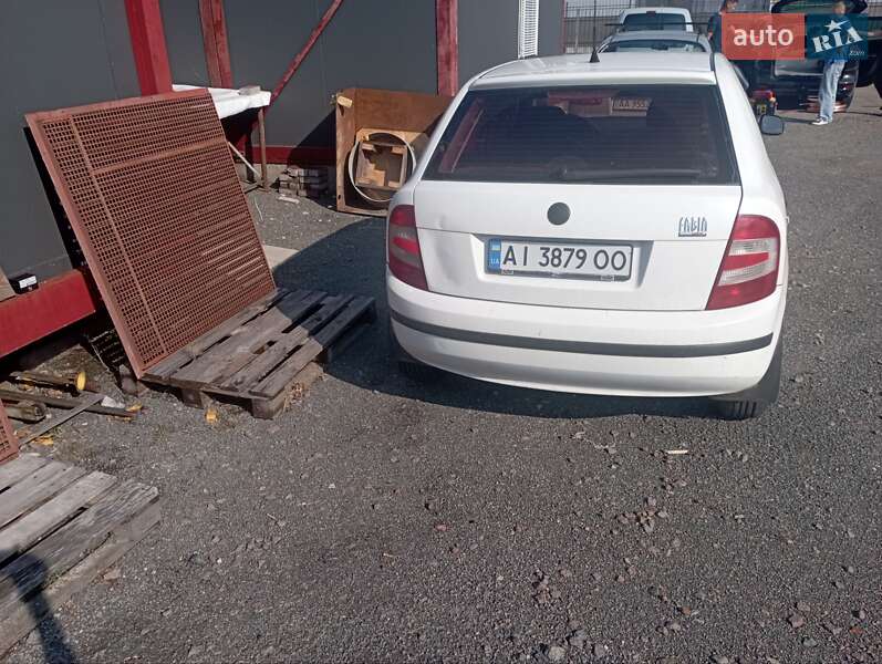 Хетчбек Skoda Fabia 2006 в Києві
