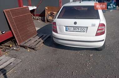 Хэтчбек Skoda Fabia 2006 в 