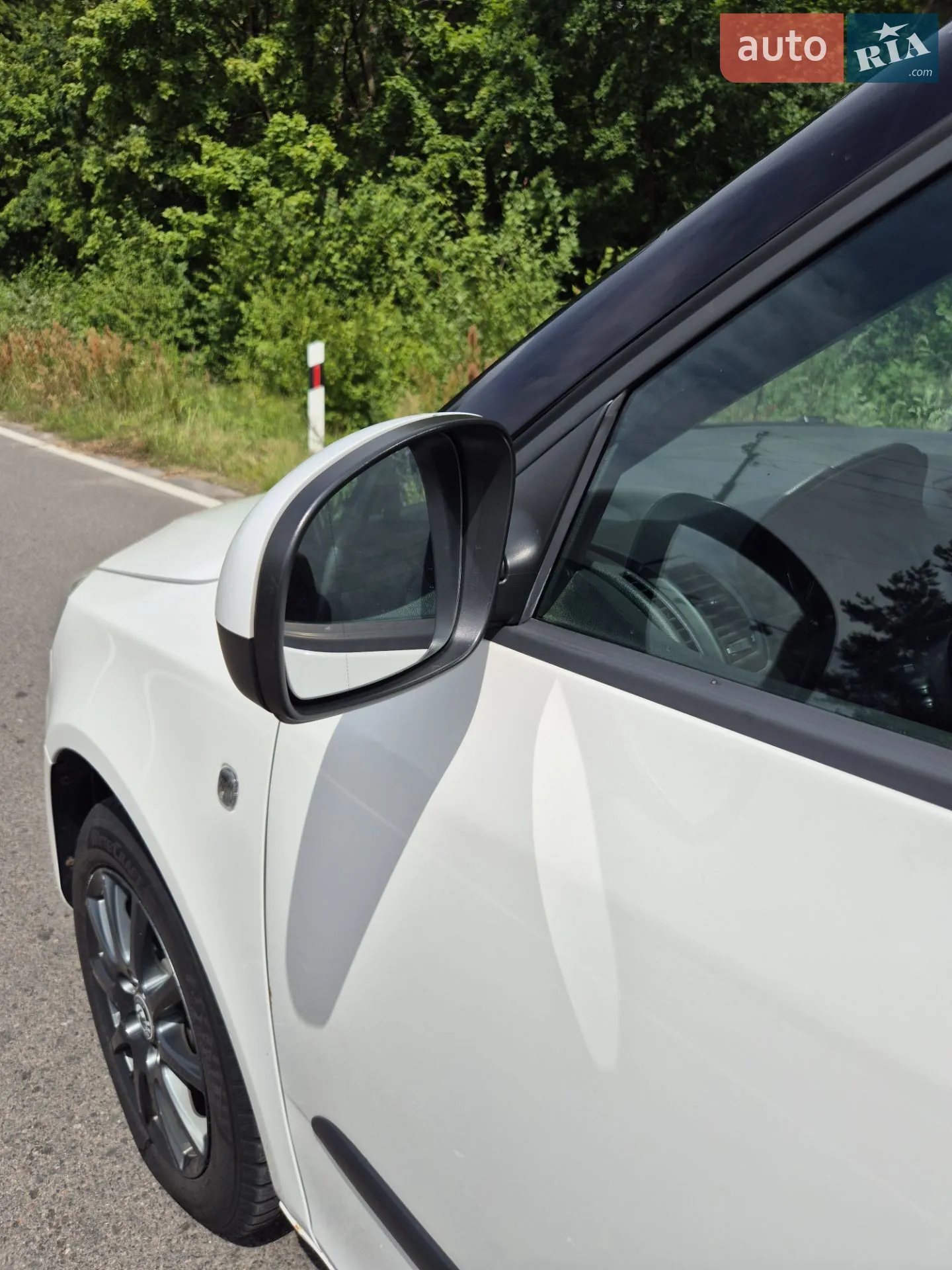 2010 Skoda Fabia - мініатюра 17