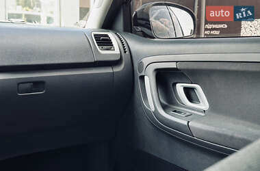 Хэтчбек Skoda Fabia 2009 в 