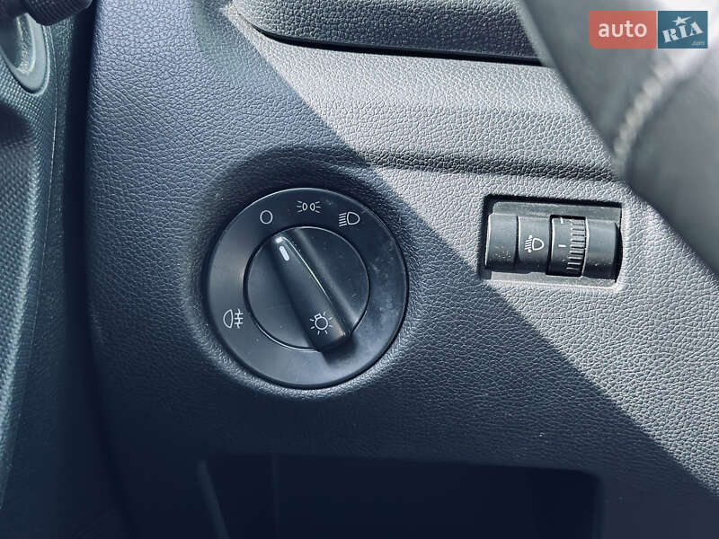Хэтчбек Skoda Fabia 2009 в Кременчуге