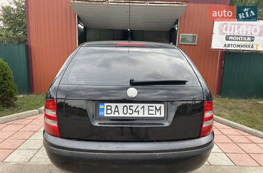 Универсал Skoda Fabia 2004 в 