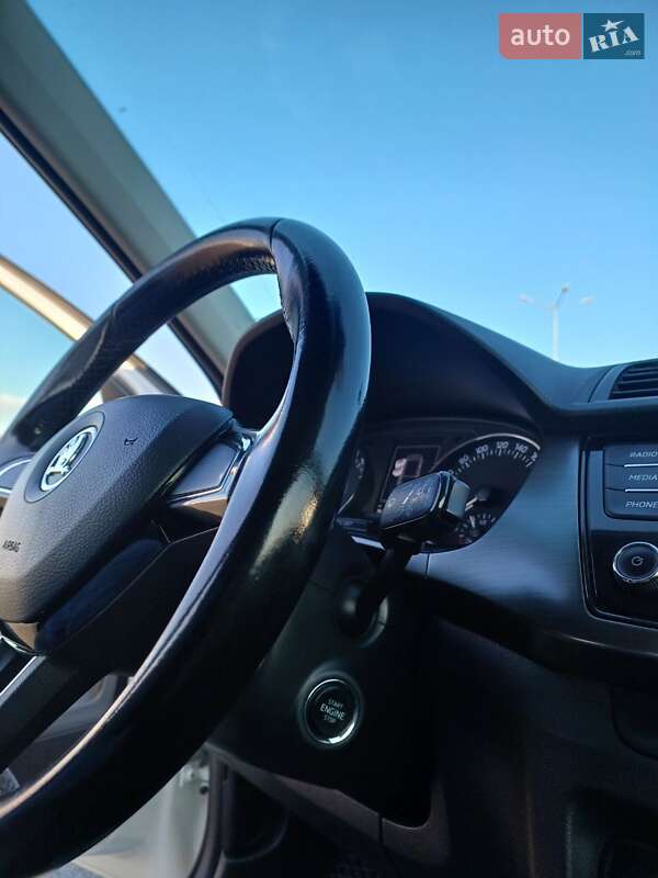 Универсал Skoda Fabia 2015 в Львове