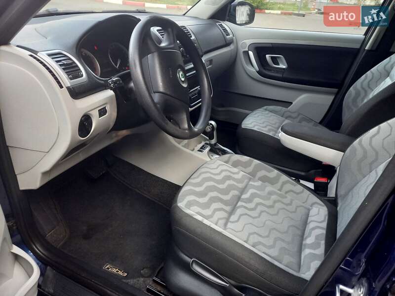 Універсал Skoda Fabia 2009 в Львові