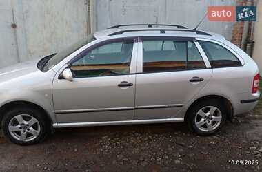 Универсал Skoda Fabia 2006 в Сумах