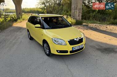 Універсал Skoda Fabia 2008 в Дніпрі