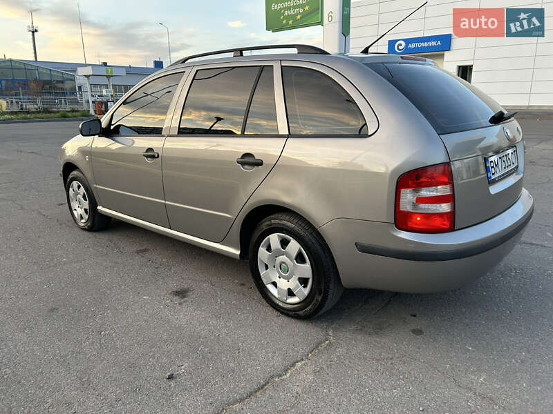 Універсал Skoda Fabia 2007 в Сумах