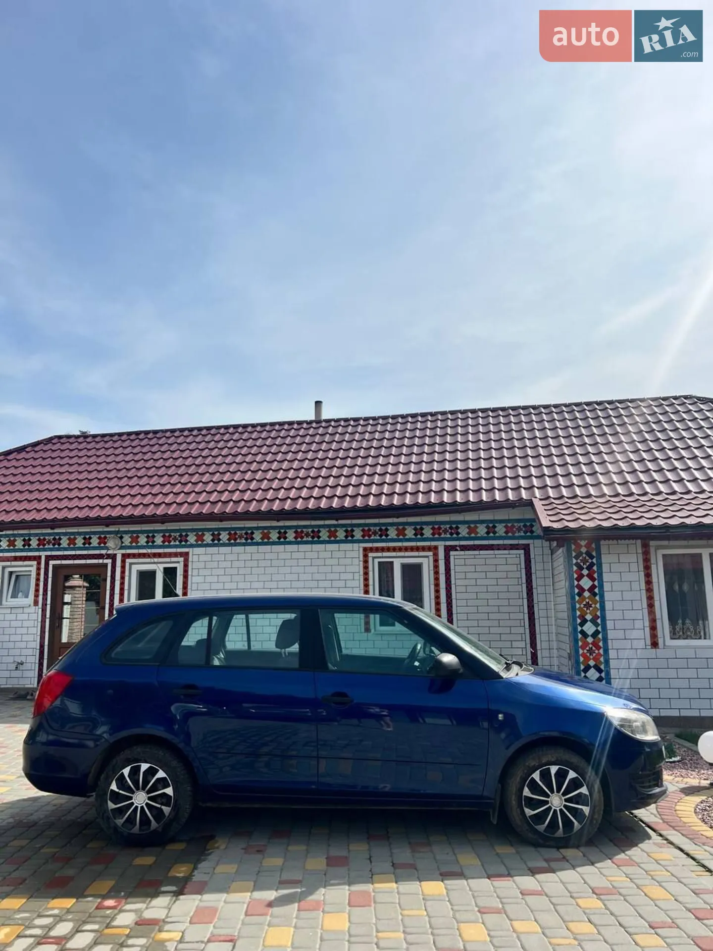 2011 Skoda Fabia - мініатюра 8