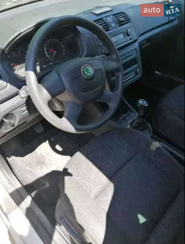 Універсал Skoda Fabia 2012 в Сумах