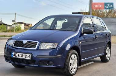 Хэтчбек Skoda Fabia 2006 в 