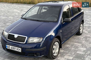 Хэтчбек Skoda Fabia 2006 в 