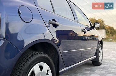 Хэтчбек Skoda Fabia 2006 в 