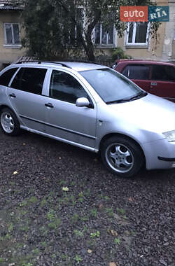 Хэтчбек Skoda Fabia 2001 в 