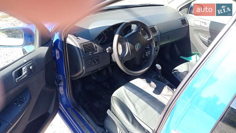 Хэтчбек Skoda Fabia 2006 в Запорожье