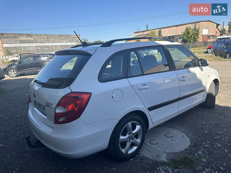 Універсал Skoda Fabia 2012 в Ніжині