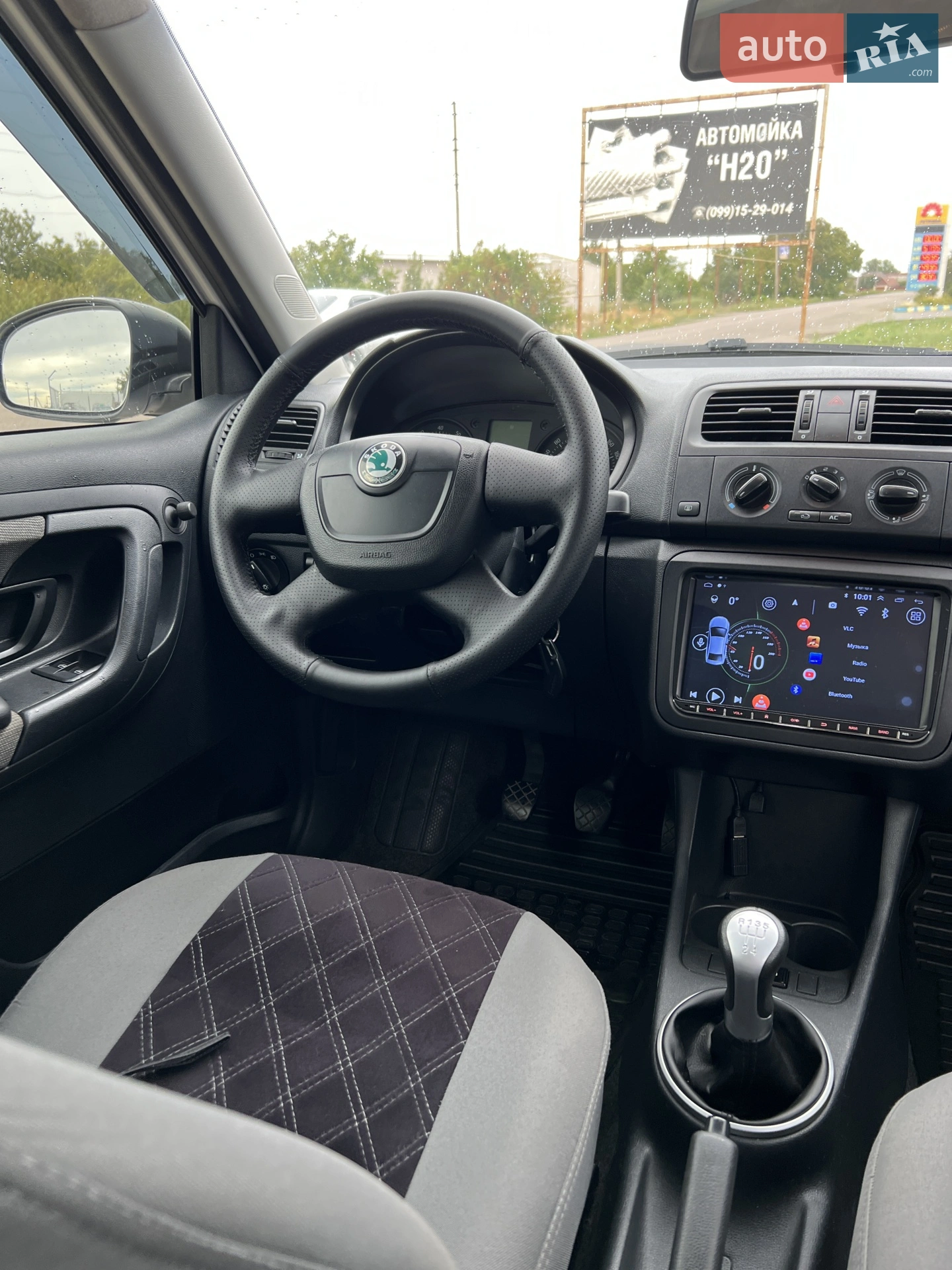 2012 Skoda Fabia - мініатюра 27