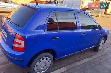 Хэтчбек Skoda Fabia 2006 в Луцке