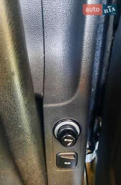 Хэтчбек Skoda Fabia 2008 в 
