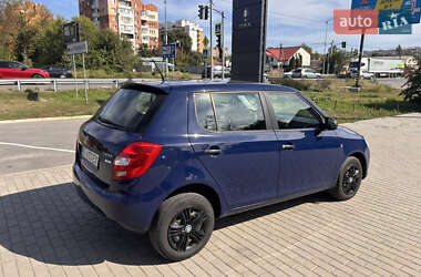 Хэтчбек Skoda Fabia 2011 в 