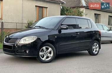 Хэтчбек Skoda Fabia 2008 в 