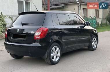 Хэтчбек Skoda Fabia 2008 в 