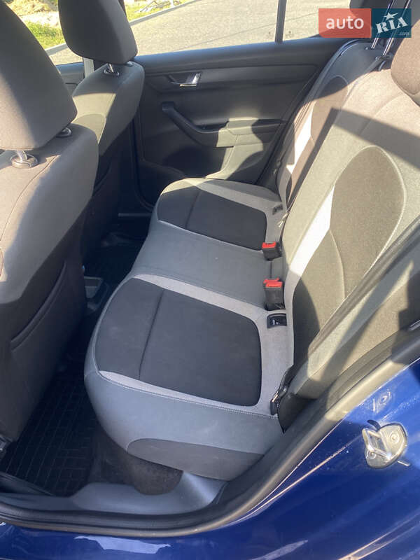 Хэтчбек Skoda Fabia 2016 в Киеве