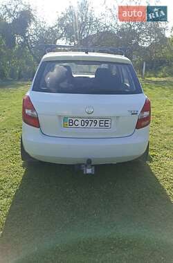 Хэтчбек Skoda Fabia 2008 в 