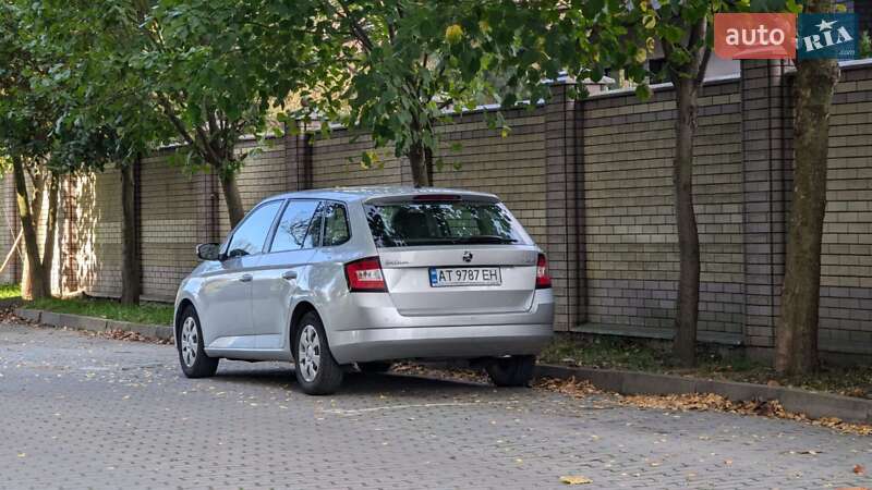 Універсал Skoda Fabia 2015 в Івано-Франківську
