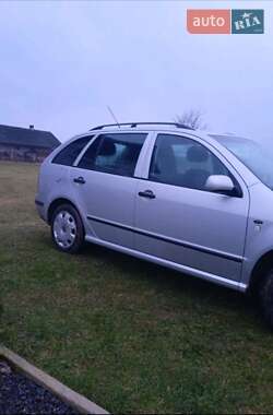 Универсал Skoda Fabia 2002 в 