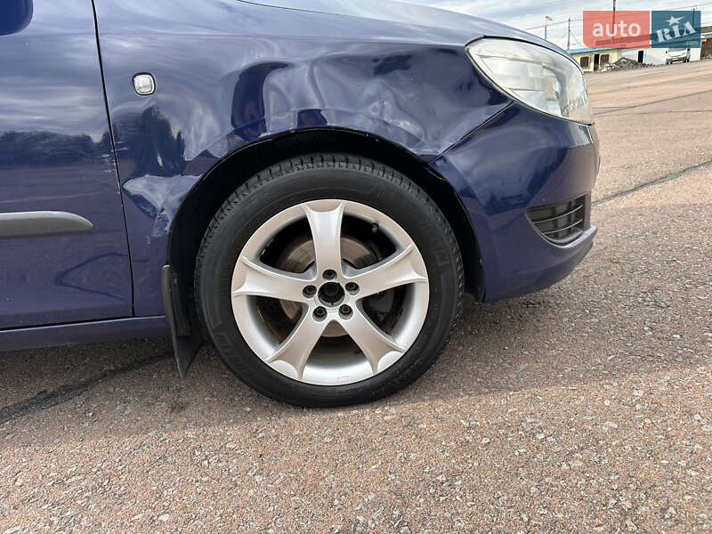 Універсал Skoda Fabia 2012 в Ужгороді