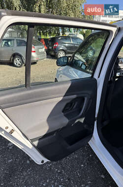 Универсал Skoda Fabia 2012 в 