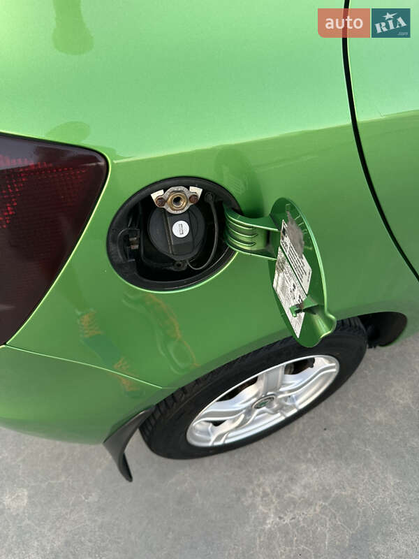 Хетчбек Skoda Fabia 2012 в Києві