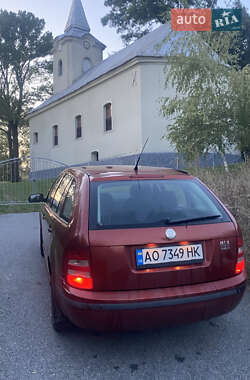 Универсал Skoda Fabia 2002 в 