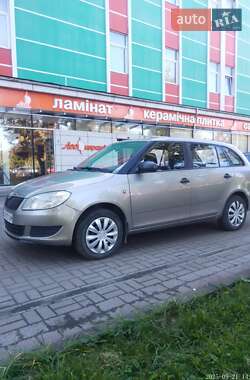 Универсал Skoda Fabia 2012 в Львове