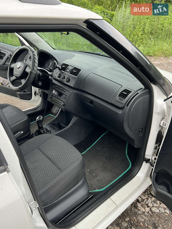 Универсал Skoda Fabia 2011 в Киеве фото 19 Универсал Skoda Fabia 2011 в Киеве