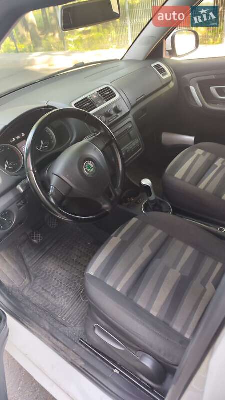 Хэтчбек Skoda Fabia 2008 в Чернигове