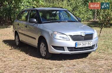 Універсал Skoda Fabia 2010 в Ромнах