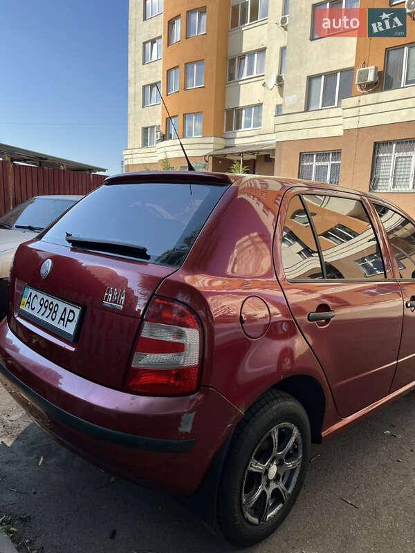 Хэтчбек Skoda Fabia 2007 в Вишневом