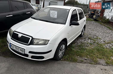 Хэтчбек Skoda Fabia 2006 в 